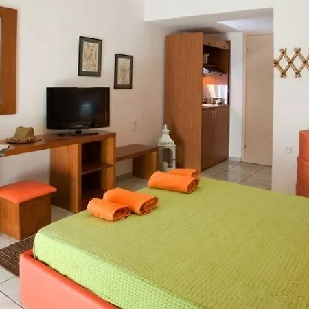 Poros Beach شقة فندقية