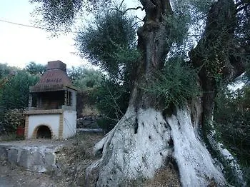 Poros Beach شقة فندقية بوروس
