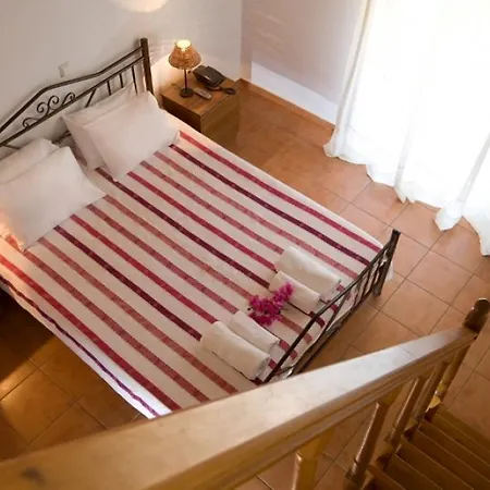 Poros Beach Hotel apartamentowy 2*