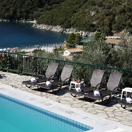 Poros Lägenhetshotell 2*