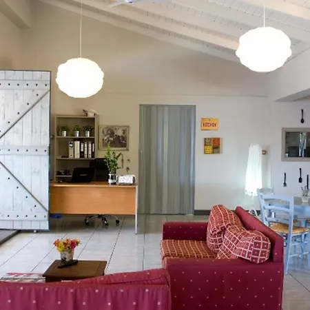 Hotel apartamentowy Poros Beach