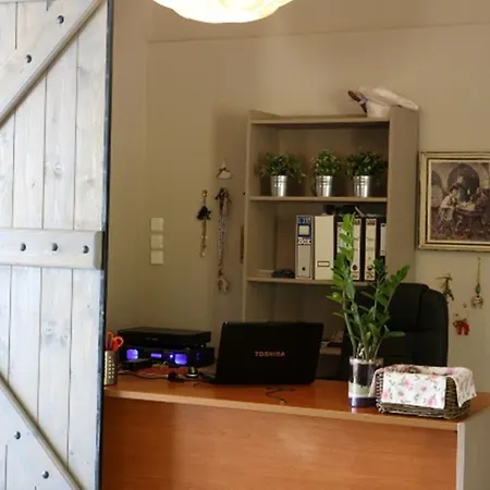 Poros Mikrósz Jalósz