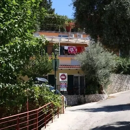Apartmanhotel Poros