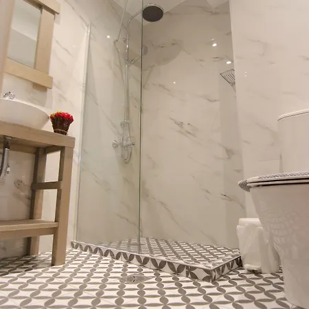 Apartmanhotel Poros