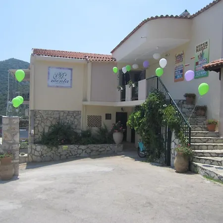 Poros Beach Hotel apartamentowy