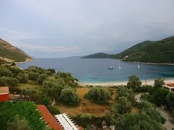 Poros Beach 2* Poros (Lefkada)