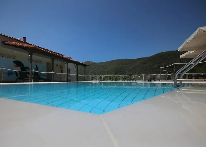 Hotel apartamentowy Poros 2*