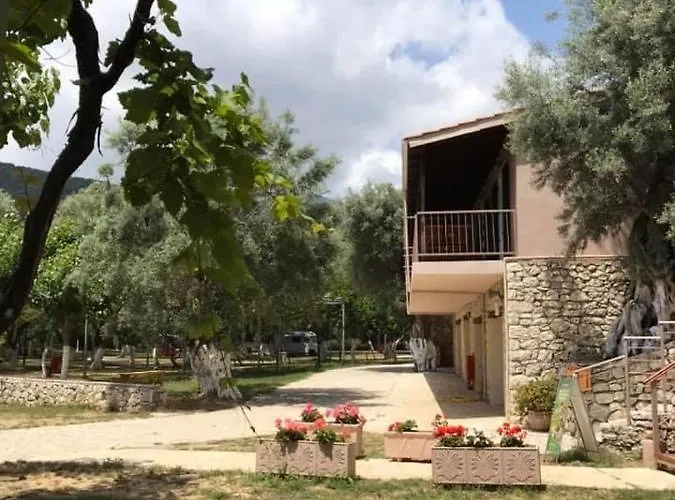 Hotel apartamentowy Poros Mikros Gialos