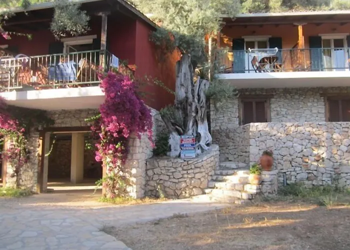 Hotel apartamentowy Poros 2*